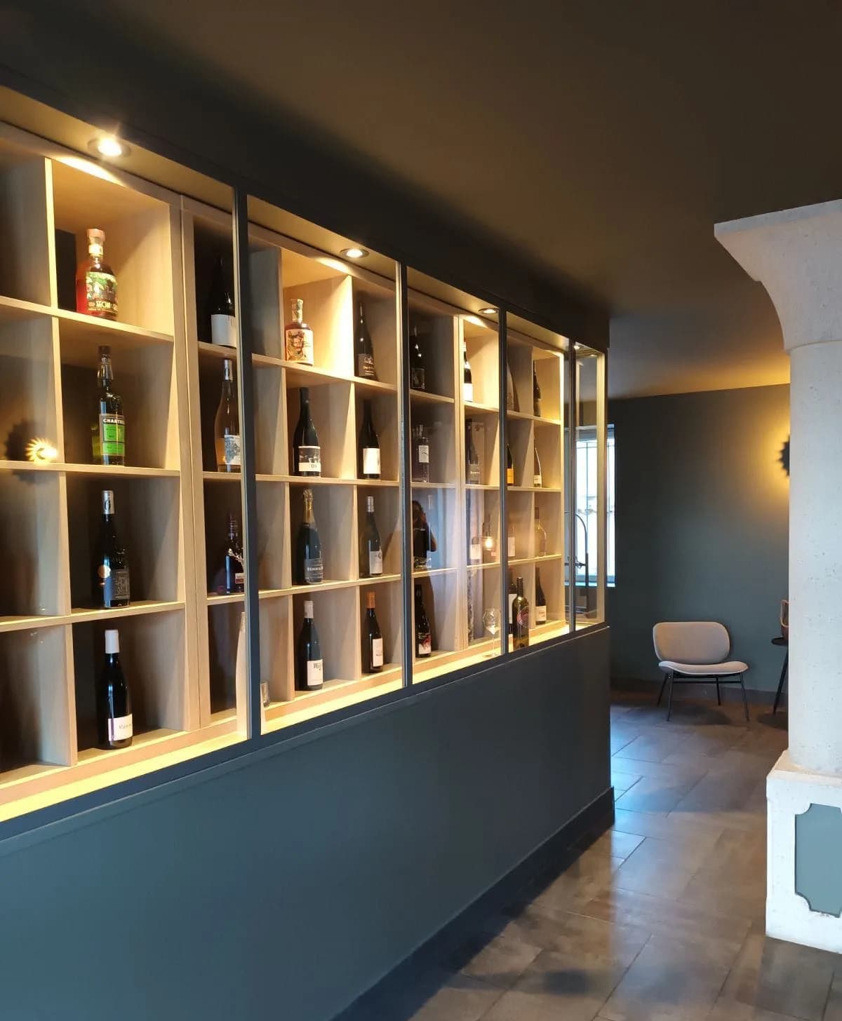 Cave à vins vitrée